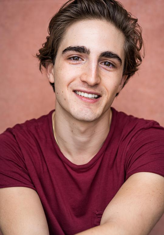 布兰登·巴西尔 Brandon Bassir