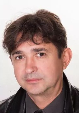 贝拉·斯图布尼亚 Béla Stubnya