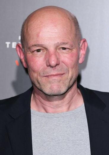 西蒙·赛伦·琼斯 Simon Cellan Jones