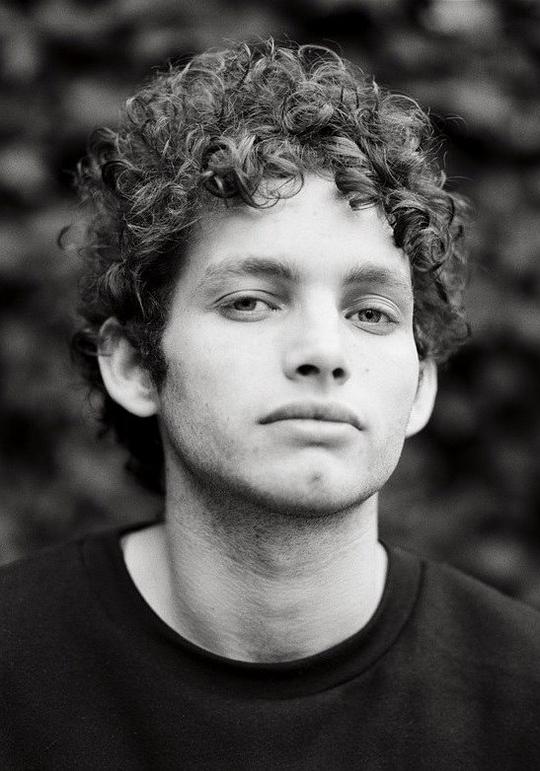 西奥·乔尔比 Théo Cholbi