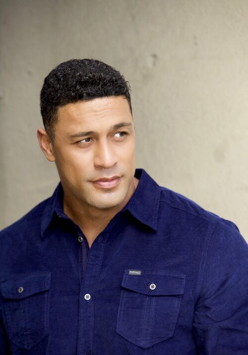 布拉德·卡利利莫库 Brad Kalilimoku