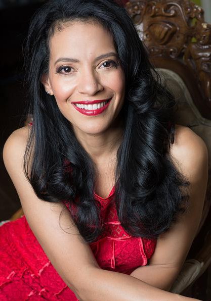 扎布丽娜·格瓦拉 Zabryna Guevara