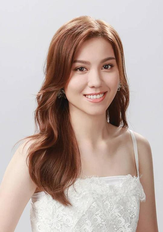 宋宛颖 Sabrina Mendes