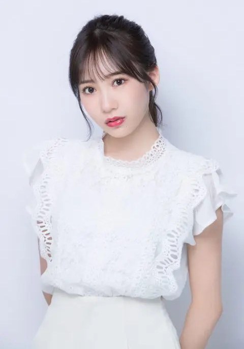 横野堇 Sumire Yokono