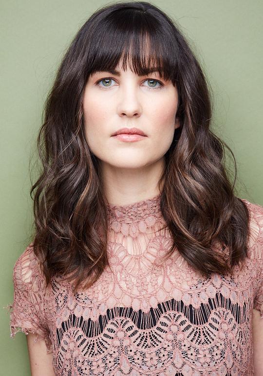 凯莉·德林 Callie Deering
