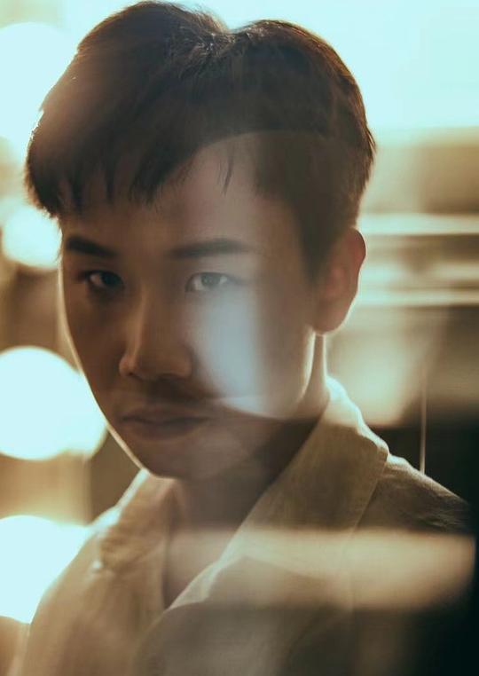 蓝天 Tian Lan