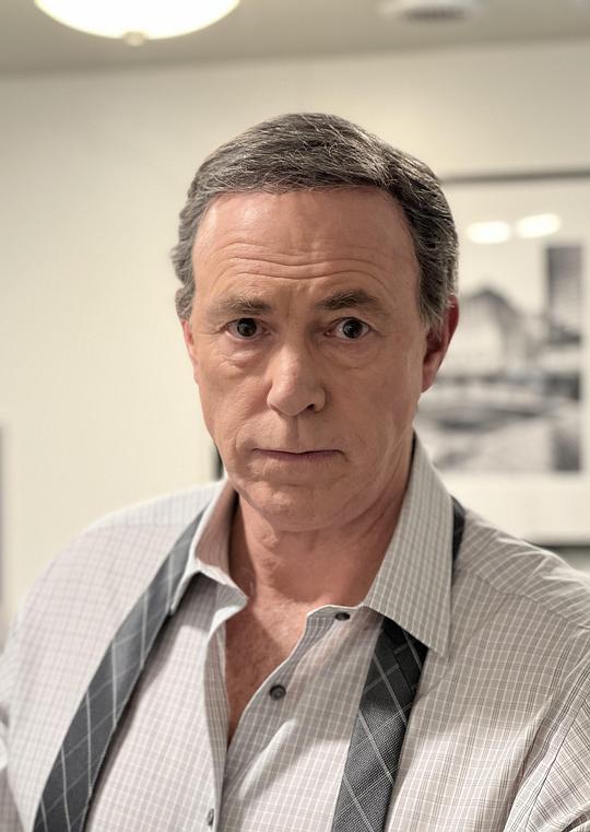 迈克尔·加斯顿 Michael Gaston