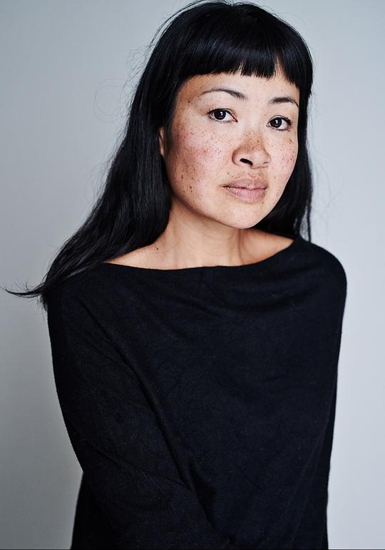 Vee Vimolmal Vee Vimolmal