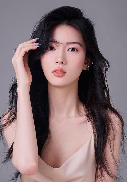 姜钰佳 Yujia Jiang