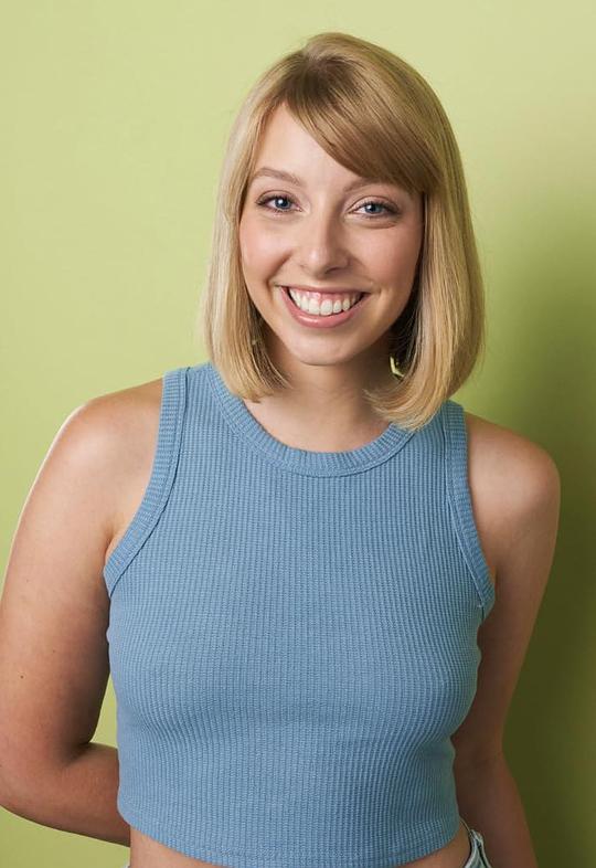 蕾切尔·维多利亚·摩尔 Rachel Victoria Moore