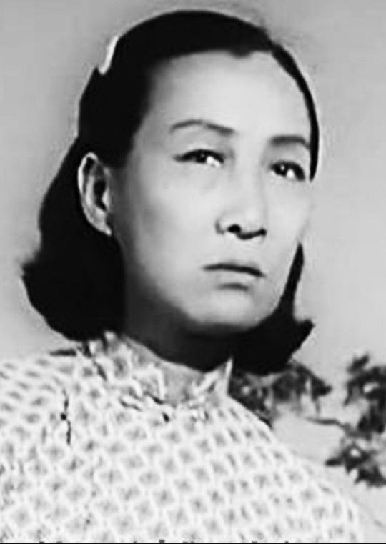 高依云 Yiyun Gao
