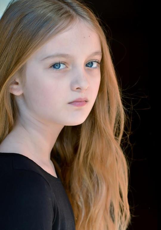 Amelie McLain Amelie McLain