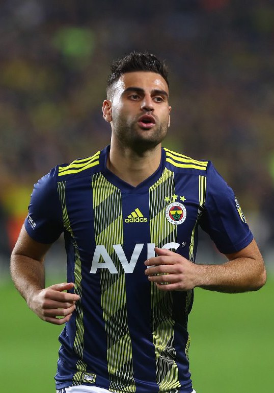 德尼兹·图鲁齐 Deniz Türüç