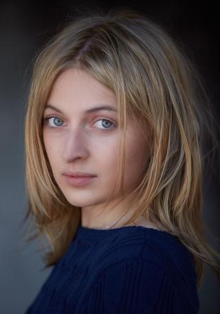 艾莉·罗伯茨 Elly Roberts