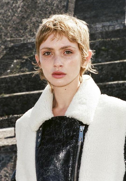 佐伊·布勒·赛德尔 Zoë Bleu Sidel