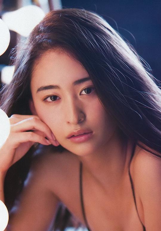 柳美稀 Miki Yanagi