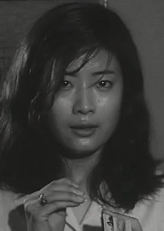 三留由美子 Yumiko Mitome