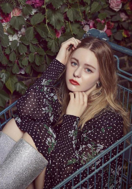 伊莎贝拉·克罗维蒂 Isabella Crovetti-Cramp