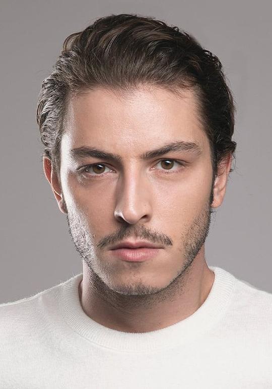 博兰·库祖姆 Boran Kuzum