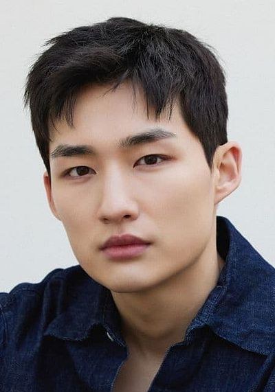 权智宇 Ji Woo Kwon