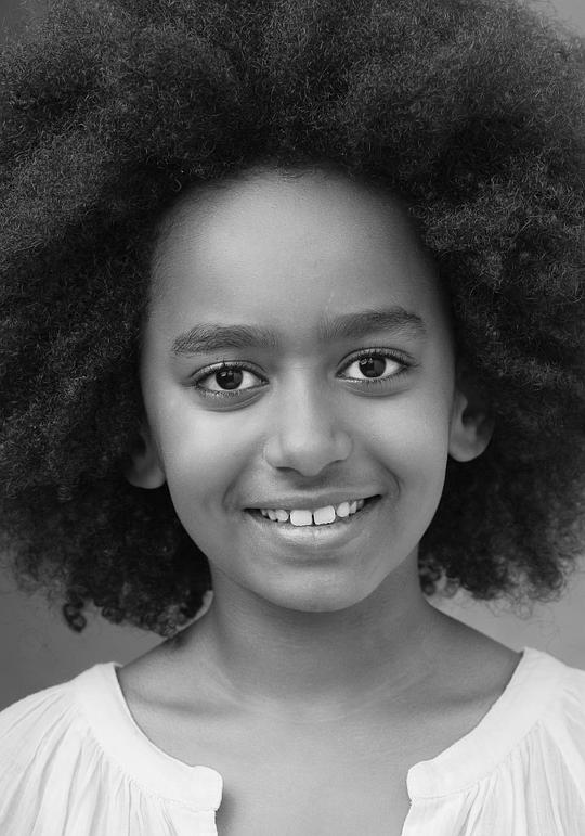 斯特拉·哈里斯 Stella Harris