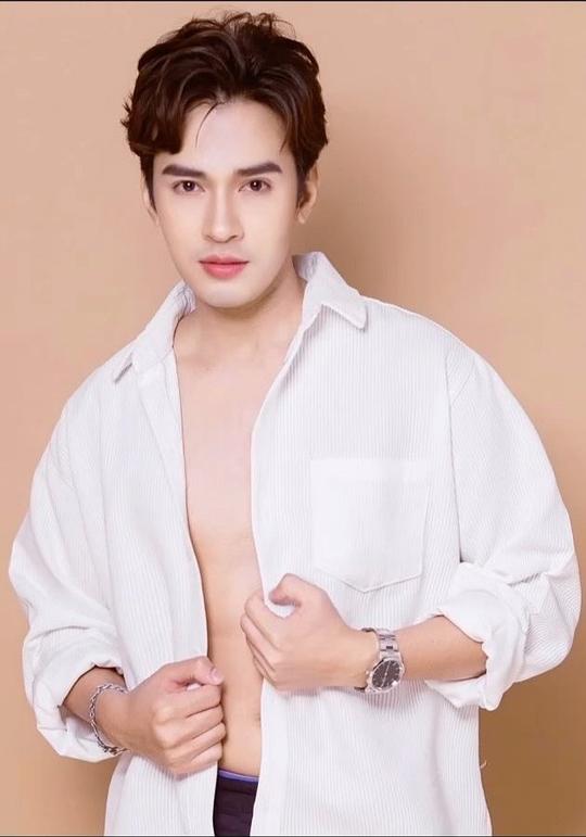 弗瑟·基蒂旺·珀披 Fuse Kittiwong Pohpee