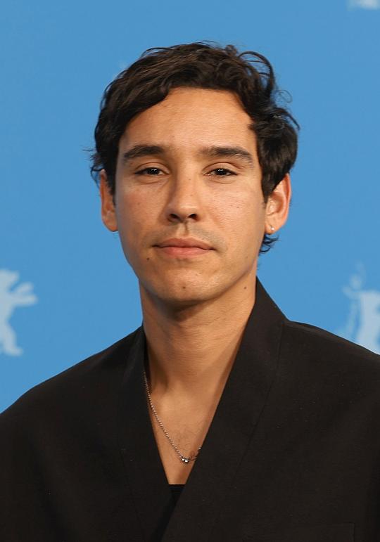 亚当·贝萨 Adam Bessa