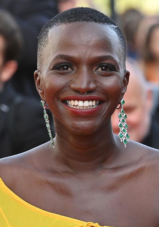 安娜贝尔·伦格罗纳 Annabelle Lengronne