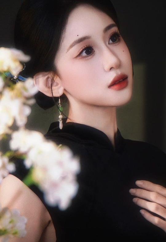 丁磊 Ding Lei