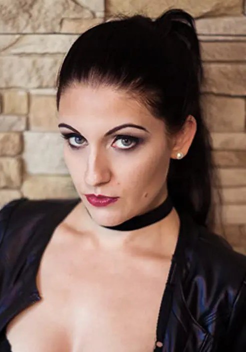 安妮卡·施特劳斯 Annika Strauss