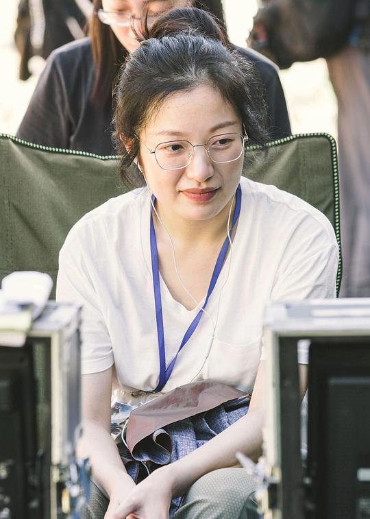 郑若行 Molly Zheng