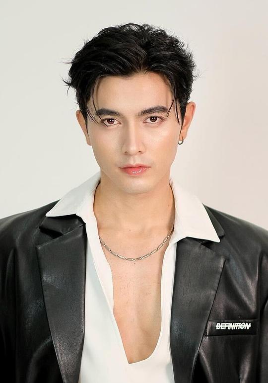 纳瓦希·普潘塔奇斯 Nawasch Phupantachsee