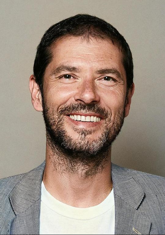 梅尔维尔·珀波 Melvil Poupaud