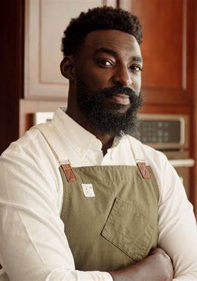 埃里克·阿杰庞 Eric Adjepong