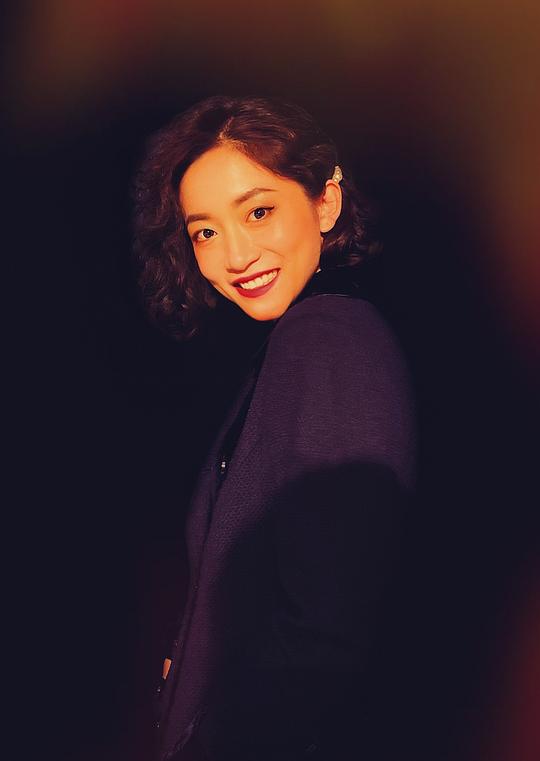 黄镜璇 Mirror Huang