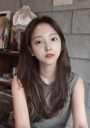 李蔚蓝 Pureum Lee