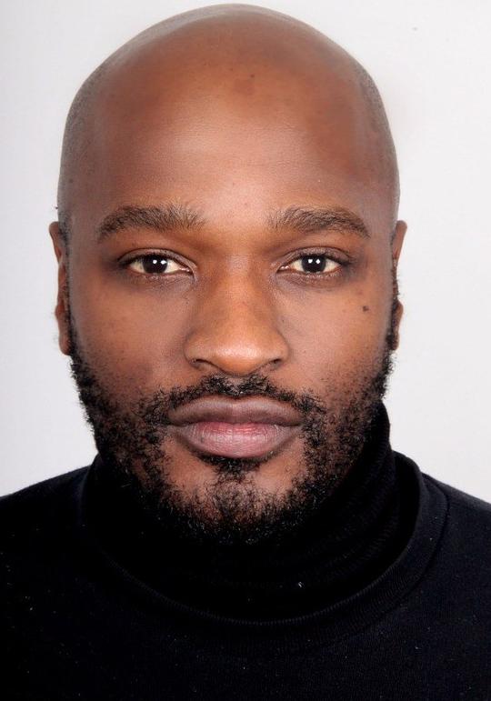 邦戈·姆布图马 Bongo Mbutuma