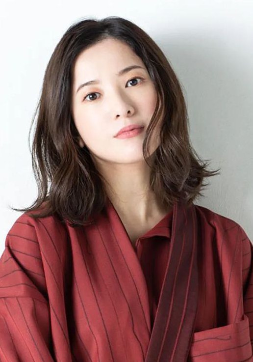 吉高由里子 Yuriko Yoshitaka