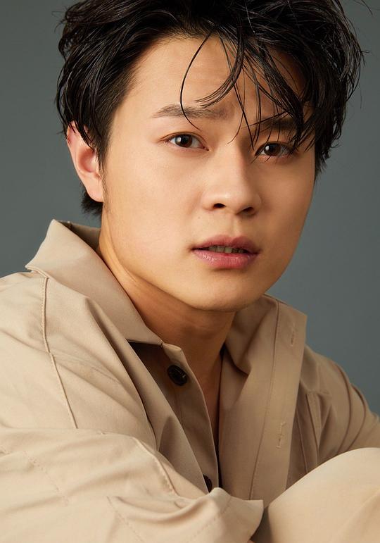 王佑名 Youming Wang