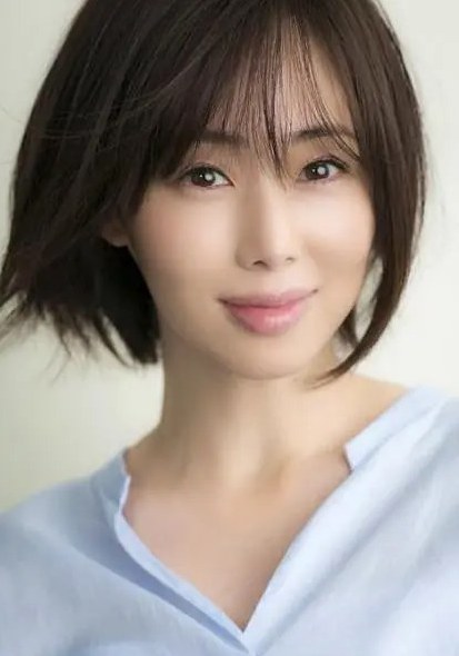 井上和香 Waka Inoue