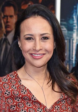 辛塔·魏斯 Sinta Weisz