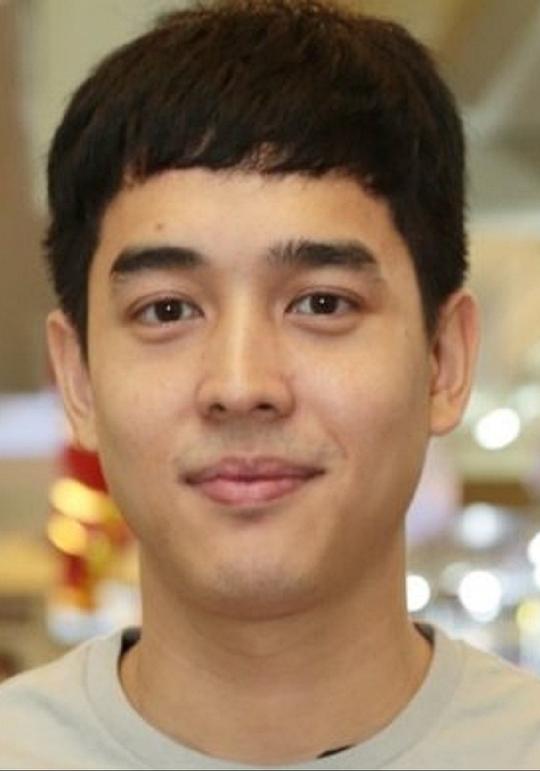 金·卡伦·阿拉姆斯里 Kin Karun Aramsri