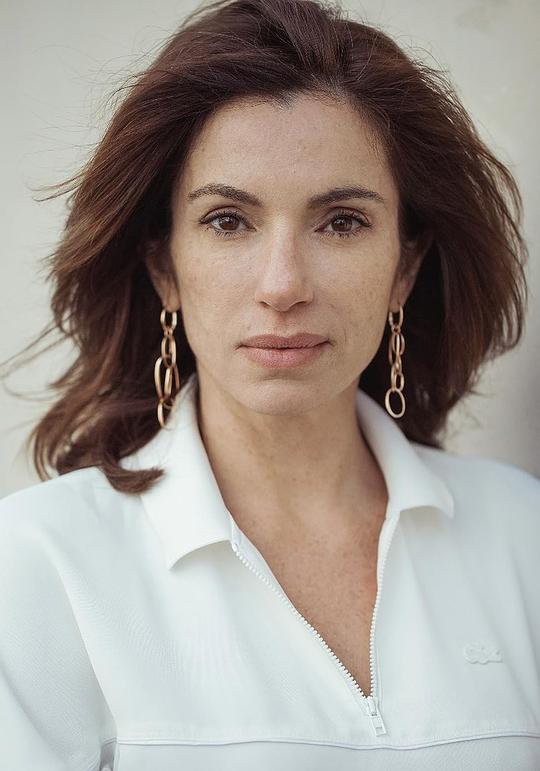 奥雷·阿蒂卡 Aure Atika