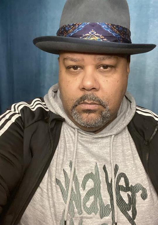 塔菲·奎斯特尔 Tuffy Questell