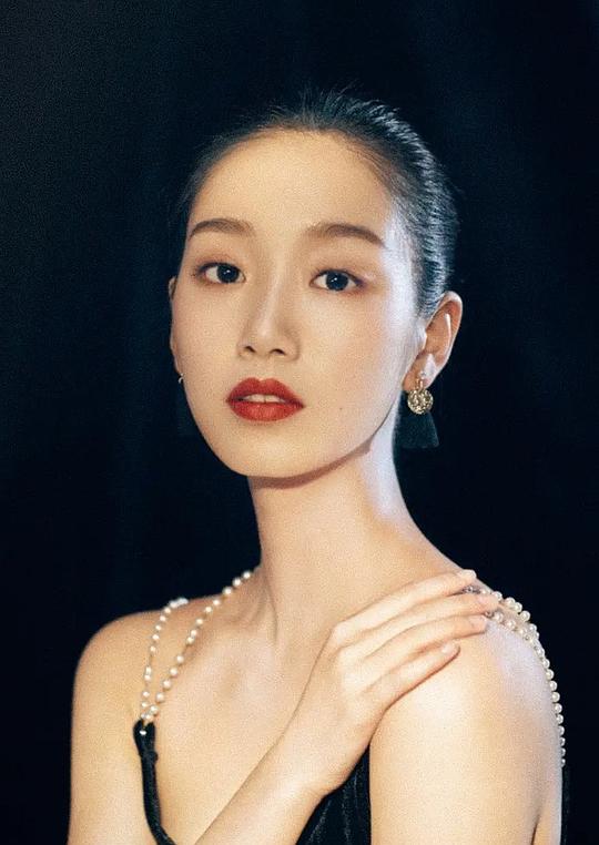 麦童 Tong Mai