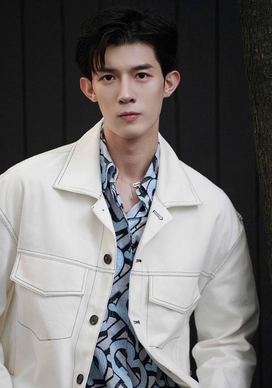 靳骁 Jackson Jin