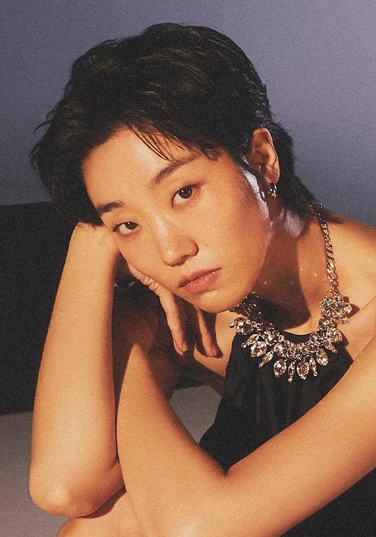 李周英 Joo-young Lee