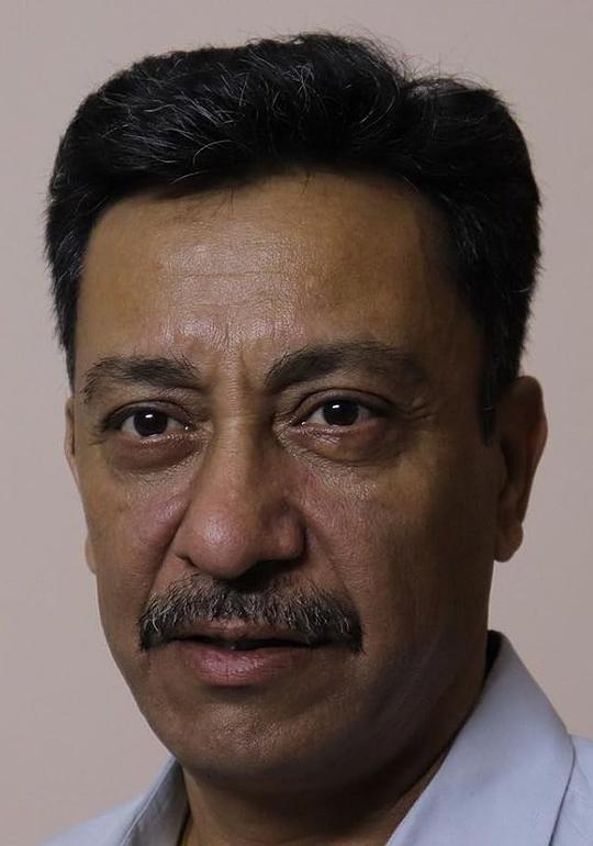 普尔嫩杜·巴塔查里亚 Purnendu Bhattacharya