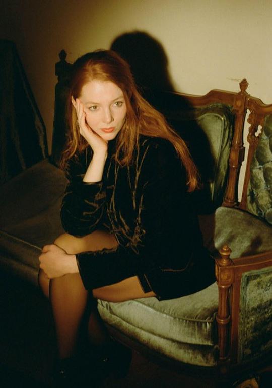 露西·罗丝·伦纳德 Lucy-Rose Leonard