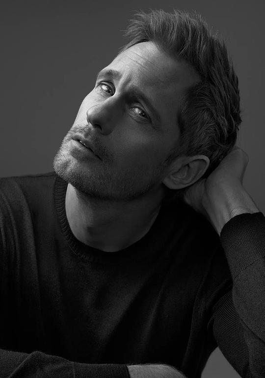 亚历山大·斯卡斯加德 Alexander Skarsgård
